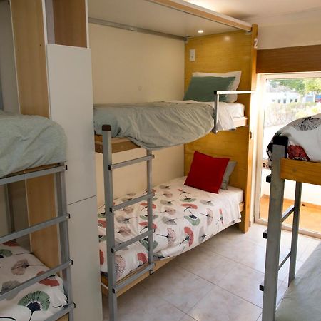 Boas-Vindas Hostel Αλμπουφέιρα Δωμάτιο φωτογραφία